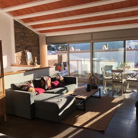 Big Family House In The Center Of El Port De La Selva