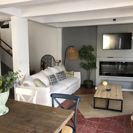 Apartment Big Family House In The Center Of *