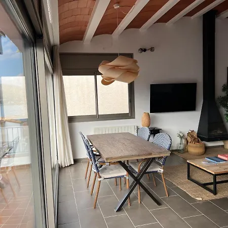 Big Family House In The Center Of * El Port De La Selva