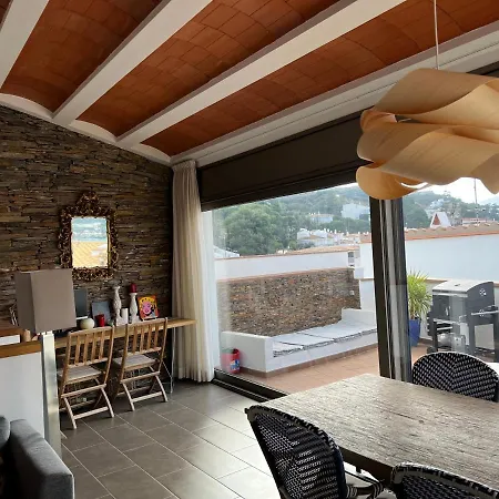 Big Family House In The Center Of * El Port De La Selva