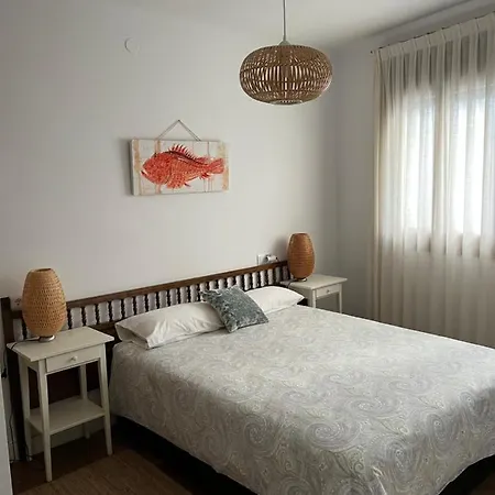 Big Family House In The Center Of * El Port De La Selva