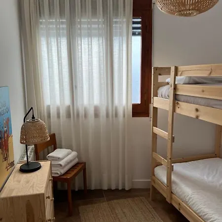 Big Family House In The Center Of * El Port De La Selva