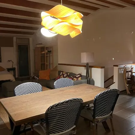 Big Family House In The Center Of Apartamento El Port De La Selva